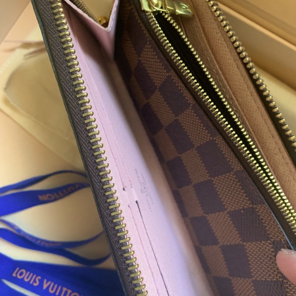 LV Louis Vuitton Clemence zippy wallet - Picture 5 of 10